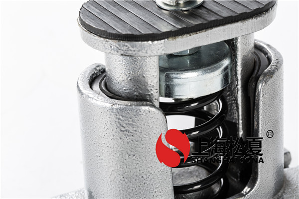 商品特性：彈簧減震器